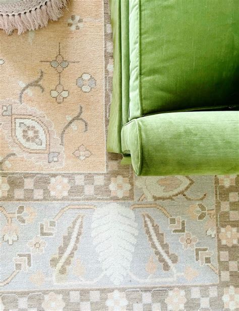 Please note that when ordering a larger rug the motif, pattern, and border will scale with size, therefore the final product may be slightly different than this photo. . Locust lane rugs